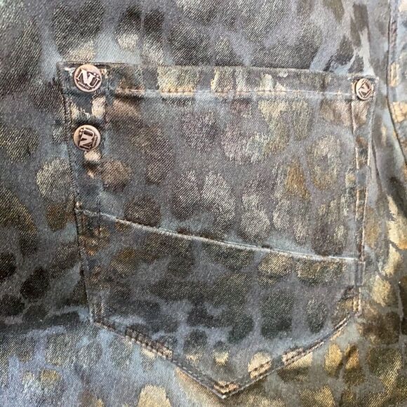 NÜ Denmark Offside Zip Metallic Leopard Print Jean - Picture 13 of 14